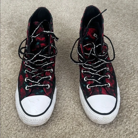 Converse Sneakers--Worn - Picture 2 of 6